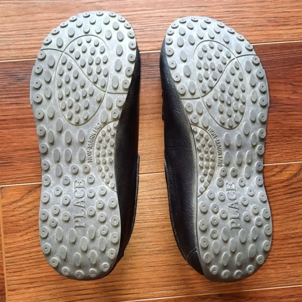 Children's Place Boys Brown Loafer Shoes size 6